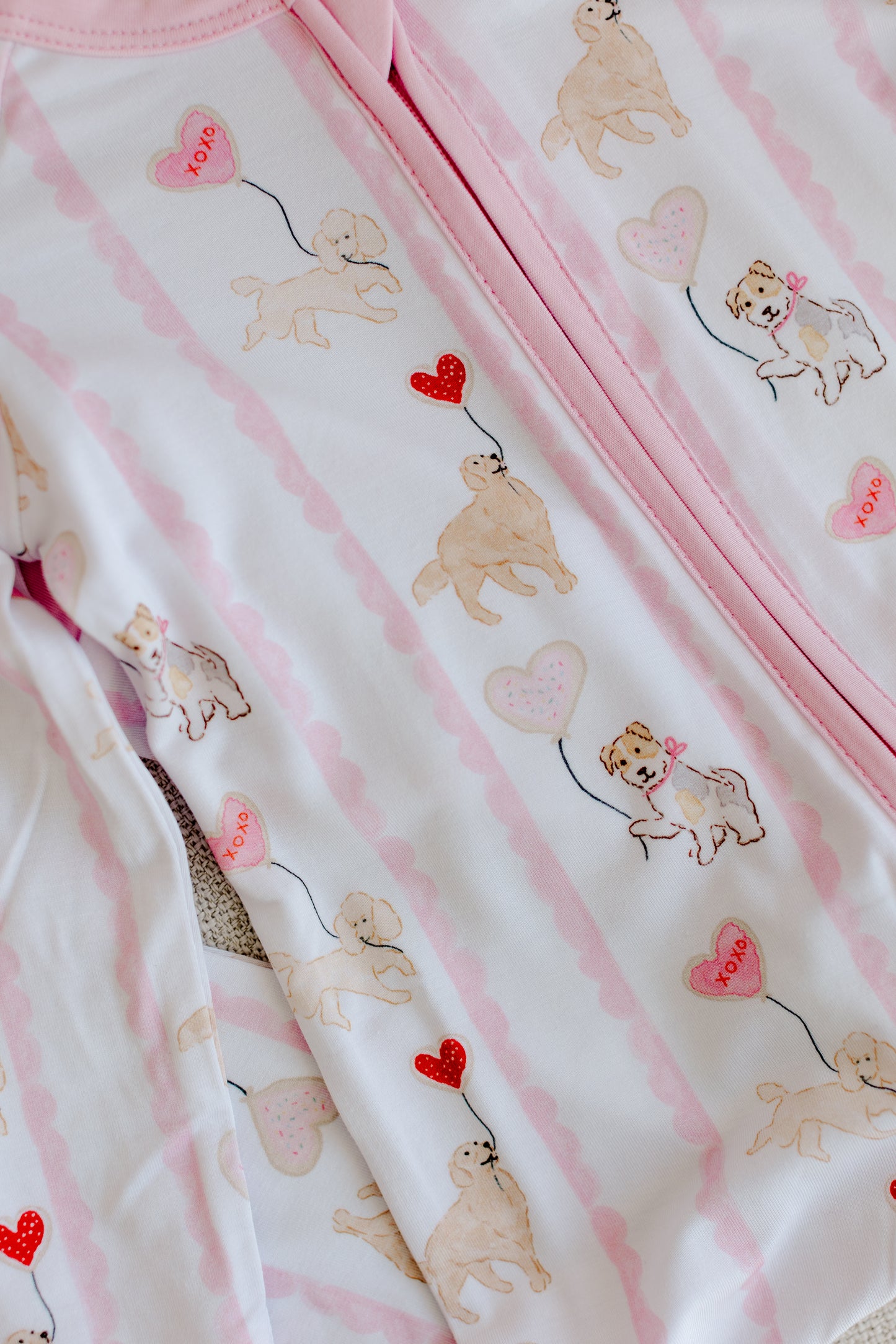 Valentine Pups Zip Jam